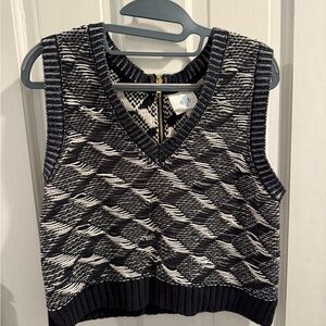 Anthropologie vest Black and White V-Neck Sweater Vest